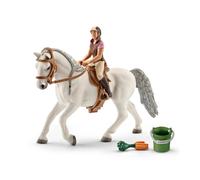 Cavalière sur jument lipizzan