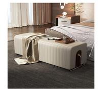 Ce Banc Ottoman capitonné en Similicuir Blanc, au Design Moderne, est idéal comme Banc d'entrée, de Salon ou comme Banc de Pied de lit. Il Peut également être placé au Bout d'un lit.