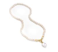 Ce collier de perles d'eau douce naturelles dispose d'un pendentif baroque rose de 8 à 9 mm et d'un fermoir à bascule en oxyde de zirconium doré, avec une longueur totale d'environ 59,7 cm. C'est un