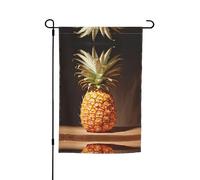 Ce drapeau de jardin imprimé ananas est la bienvenue aux invités dans votre maison avec un caractère unique. Parfait pour n'importe quelle terrasse, patio, porche ou véranda et fait de charmantes