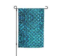 Ce drapeau de jardin imprimé écailles de poisson est la bienvenue aux invités dans votre maison avec un style unique. Parfait pour n'importe quelle terrasse, patio, porche ou véranda et fait de