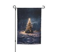 Ce drapeau de jardin imprimé sapin de Noël est la bienvenue aux invités dans votre maison avec un style unique. Parfait pour n'importe quelle terrasse, patio, porche ou véranda et fait de charmantes