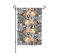 Ce drapeau de jardin imprimé zèbre et girafe est la bienvenue aux invités dans votre maison avec un style unique. Parfait pour n'importe quelle terrasse, patio, porche ou véranda et fait de charmantes