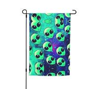 Ce drapeau de jardin vert imprimé extraterrestres est la bienvenue aux invités dans votre maison avec un style unique. Parfait pour toute terrasse, patio, porche ou véranda et fait de charmantes