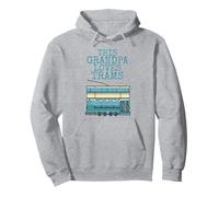 Ce grand-père adore les tramways, la fête des pères Sweat à Capuche