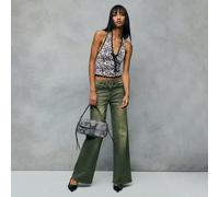 Ce top corset avec bordure en dentelle à imprimé animal est un véritable coup de maître pour les vêtements d'automne et les tenues d'hiver pour femmes. L'imprimé animal léopard classique et le laçage