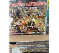 Celebrando Navidad Y Ano Nuevo