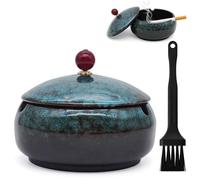 Cendrier en Céramique avec Couvercle,Cendriers Anti Odeur Fermé de Table,avec Pinceau,Coupe-Vent,Résistante Pluie,Cendrier Intérieur ou Exterieur,Décoration Maison des Fumeurs,Bureau,Bar(Noir et Bleu)