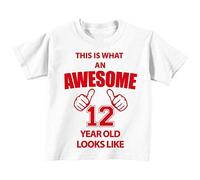 C'est CE qu'un Awesome 12 ans Looks Like Blanc T-shirt Texte Rouge pour bébé enfants Disponible en tailles 0-6 mois à 14-15 ans 12ème anniversaire T-shirt blanc blanc 3-4 ans