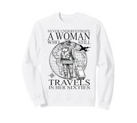 C'est drôle, ne jamais sous-estimer Une Vieille Femme Sweatshirt