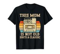 Cette maman n'est pas vieille, elle est une cassette de musique rétro classique T-Shirt