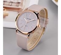 Cette montre est dotée d'un bracelet en PU à la mode et confortable, convenant aussi bien aux hommes qu'aux femmes. C'est une montre décontractée d'étudiant pouvant être portée pour les fêtes, les fes