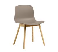 Chaise About a Chair AAC 12 2.0 chêne laqué mat water-based lacquered oak base