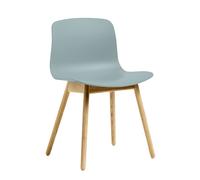 Chaise About a Chair AAC 12 2.0 chêne laqué mat water-based lacquered oak base