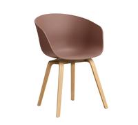 Chaise avec accoudoirs AAC 22 2.0 chêne laqué water-based lacquered oak base