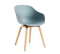Chaise avec accoudoirs About a Chair 222 2.0 chêne laqué water-based lacquered oak base