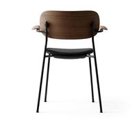 Audo Chaise avec accoudoirs Co Dining cuir chêne foncé/noir PxHxP 58x75x45.5cm