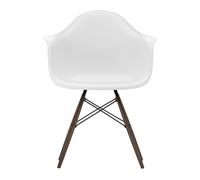 Vitra Chaise avec accoudoirs Eames DAW RE érable foncé blanc coton structure érable foncé/ acier noir/ patins en feutre noir