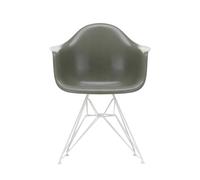 Chaise avec accoudoirs Eames Fiberglass DAR blanc white powder-coated eiffel tower base