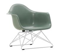 Chaise avec accoudoirs Eames Fiberglass LAR blanc white powder-coated steel base
