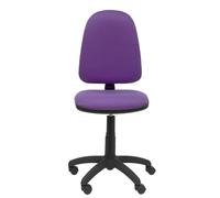 Chaise de bureau Aýna avec mécanisme Contact permanent de base, rembourrée de tissu couleur lilas. Équipée d'une base en polyamide noir, sans accoudoirs et de roulettes en nylon de 50 mm.