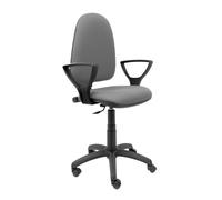 Chaise de bureau Aýna avec mécanisme Contact permanent de base, revêtue de tissu gris. Équipée d'une base en polyamide noir, d'accoudoirs fixes et de roulettes en nylon de 50 mm.