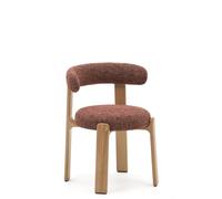 Chaise Granite en chenille couleur terre cuite et bois de frêne massif avec une finition naturelle, certifiée FSC 100%.