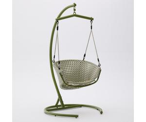 Chaise suspendue avec base Saliga en aluminium et rotin synthétique vert