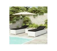 vidaXL Chaises longues de jardin 3 pcs – Résine tressée, table à thé – Blanc