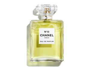 CHANEL - N°19 EAU DE PARFUM Eau de parfum 100 ml female