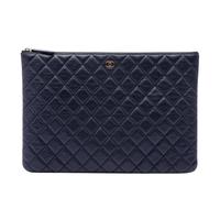 Chanel Vintage - Pre-owned Vintage Quilted Caviar Leather Clutch - Femme - Pre-owned - Bleu - Taille: ONE Size