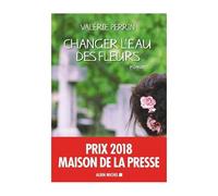 Changer L'eau Des Fleurs