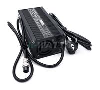 Chargeur rapide 52V / 58,8V 5A GX16 Premium