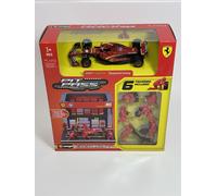 Charles Leclerc #16 Ferrari Pass De Piste Diorama Avec SF-24 1:43 Bburago 36862L