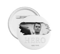 Charlie Kirk est un héros, badge rond, épingle, broche, décoration pour chapeau, sacs, vêtements, 1 pièce