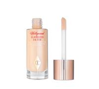 Fond de teint liquide avec finition radieuse Hollywood Flawless Filter 1,0 oz/ 30 ml
