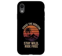 Chase the Horizon Stay Wild Ride Free Randonnée Camping Amateur Coque pour iPhone XR