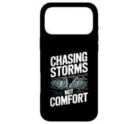Chasing Storms Not Comfort Extreme Motivation Coque pour iPhone 17 Pro Max