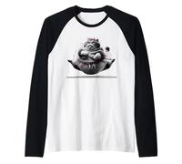 Chat drôle de ballet joufflu portant un tutu dansant. Manche Raglan