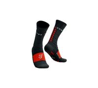 Chaussettes compressport pro racing socks winter run noir rouge