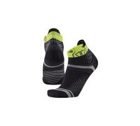 Chaussettes fines concues pour la course a pied sur route run feel