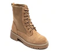 Chaussures, bottes et pantoufles modernes pour femmes - Confort, style et nouvelles arrivages Découvrez notre collection 2025 de chaussures femme : bottines, boots, chaussures fourrés et chaussons fan