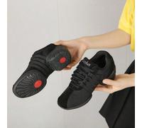 Chaussures de danse pour femmes à semelle en caoutchouc maille, avec fond doux. Chaussures de danse carrées convenant pour les quatre saisons, respirantes, adaptées à la danse, au fitness et à un usag