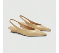 Chaussures femme au design simple et élégant avec bride arrière, bout pointu, talon plat bas. Polyvalentes, rétro, aspect froissé et brillant PU couleur abricot. Chaussures femme Mueller adaptées pour