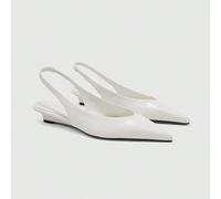Chaussures femme au design simple et élégant avec bride arrière, bout pointu, talon plat bas. Polyvalentes, rétro, froissées, brillantes, PU beige. Chaussures femme Mueller pour le travail quotidien, 