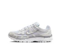 Chaussures Nike P-6000 pour femme Metallic Summit White/Pure Platinum/Wolf Grey/Blanc 37.5