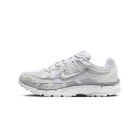 Chaussure Nike P-6000 - Blanc 38.5