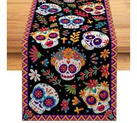 Chemin de table doux avec tête de mort mexicaine