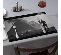 Chemin de table en vinyle The Wild Tone Co To The Moon pour salle à manger, table de cuisine et salle à manger (1 pièce)