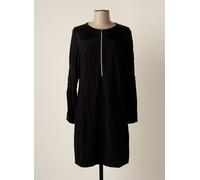 chemins blancs robes femme de couleur noir